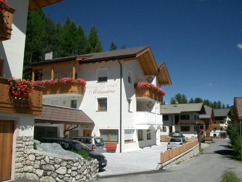 Residence Milandora photo 1