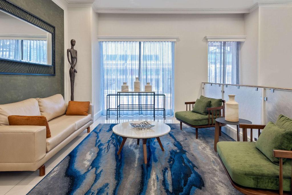 Fairfield Inn & Suites by Marriott Atlanta Downtown image