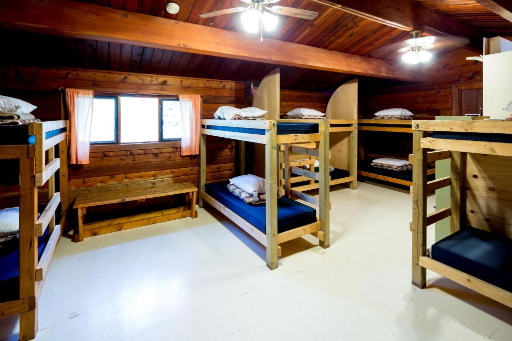 HI Athabasca Falls - Hostel photo 2