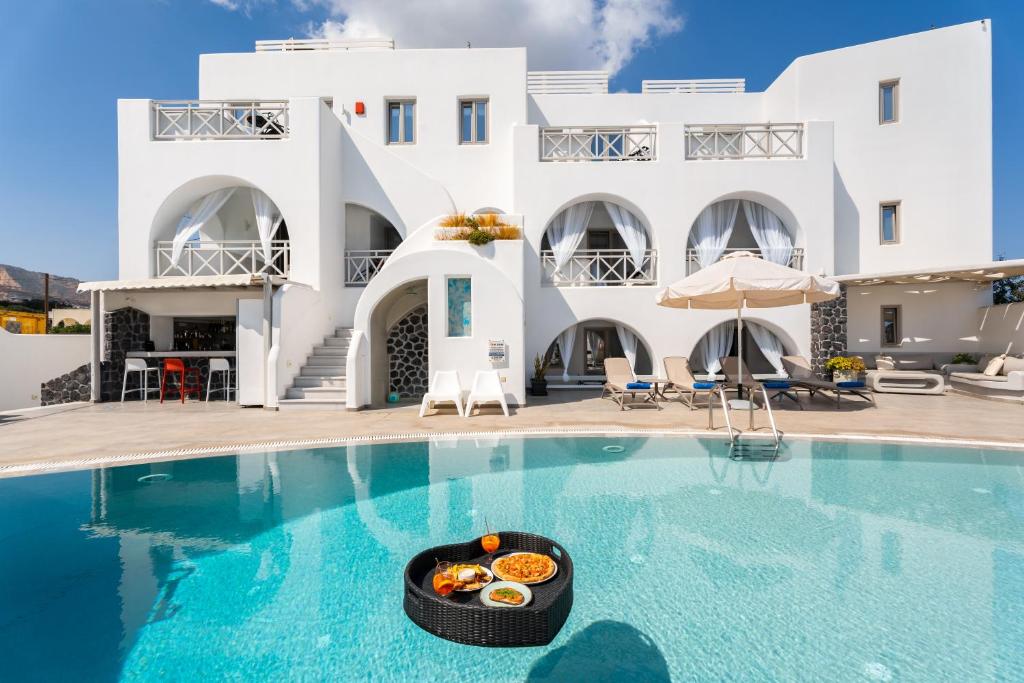 La Bellezza Eco Boutique Hotel - Tap to explore photos