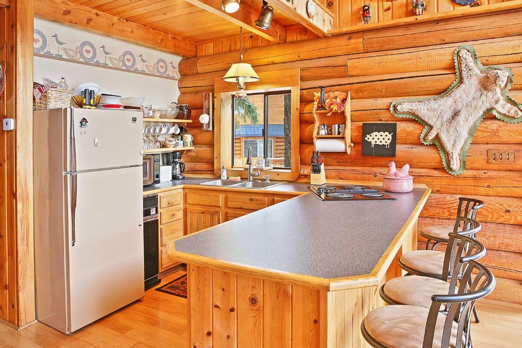Marie's Cabin photo 1