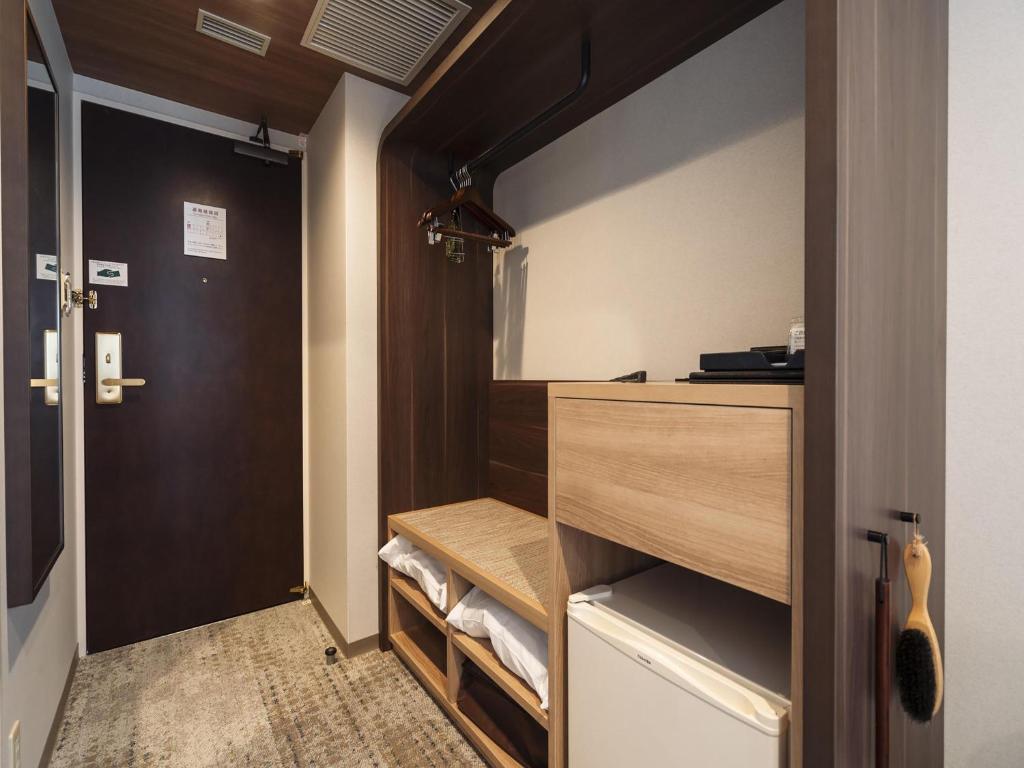 Richmond Hotel Sapporo Odori Room Type - Premier Corner Double Room (2 adult) - Smoking
