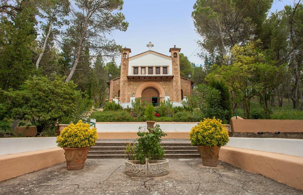 Balneario de Cofrentes photo 1
