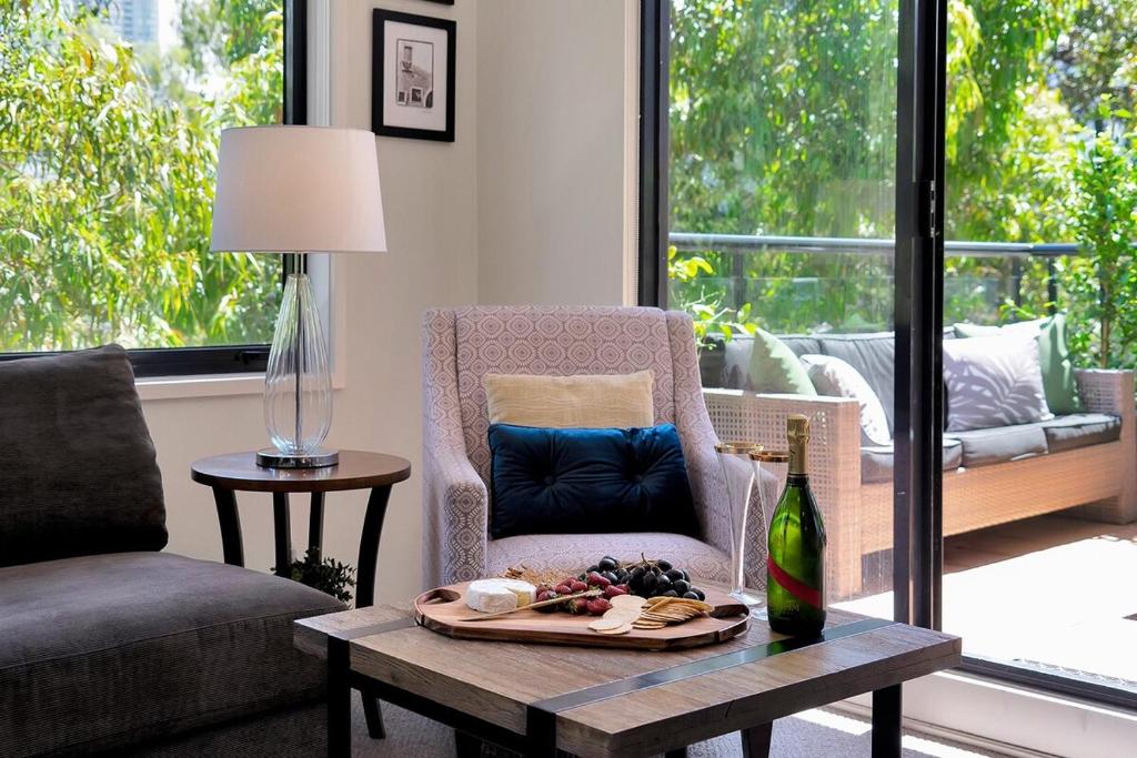 Rivergarden 3 bedroom Apartment photo 2