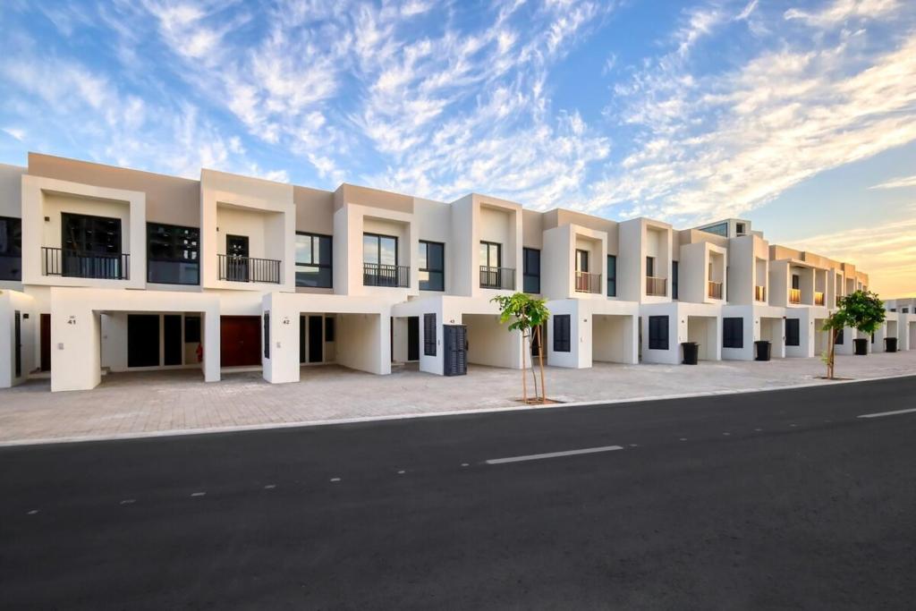 Luxury Villa in Marbella RAK photo 3