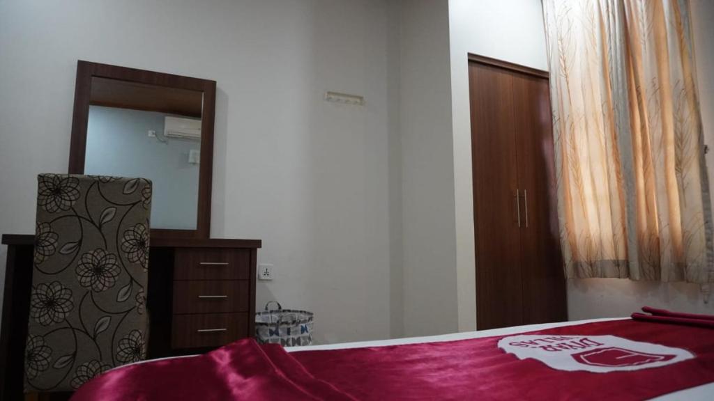 Diyar Villas Puncak Q4/11 - Tap to explore photos