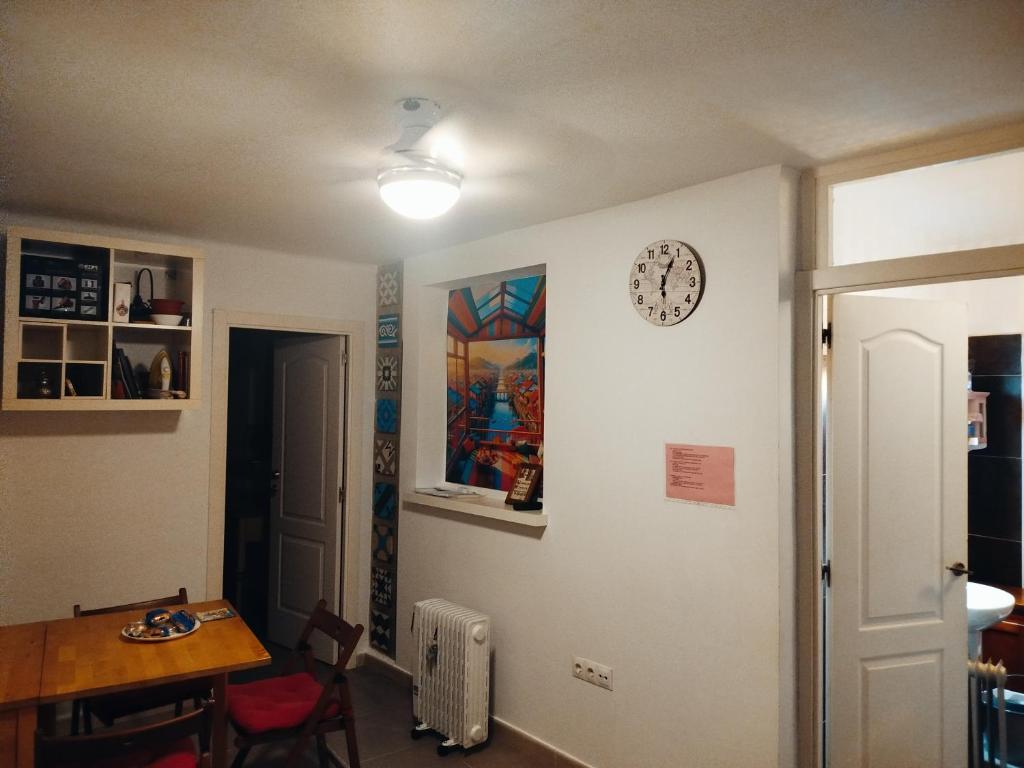 Apartamentos Old Town Málaga Centro Hernán Ruiz de 4 a 8 Personas - Tap to explore photos