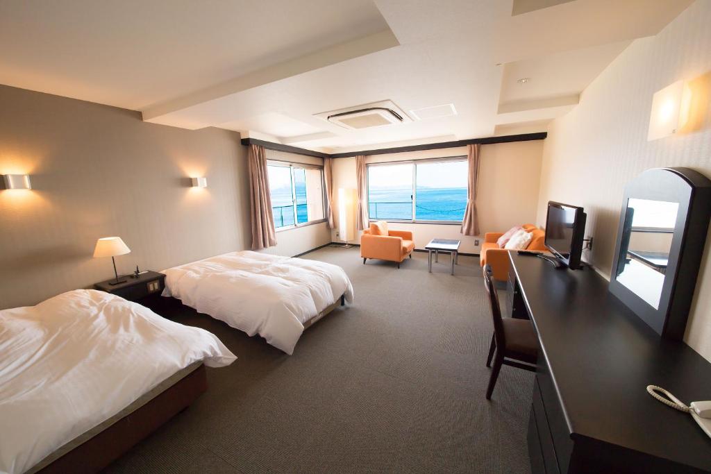 Seaside Hotel Taimaru Kaigetsu photo 3