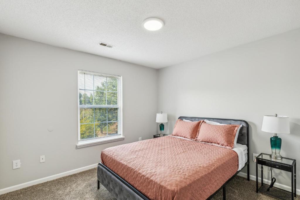 Cb 3508-304 Fayetteville Oasis I Modern, Comfy image
