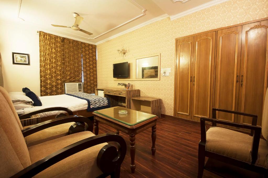 Двухместный (Двухместный номер Делюкс с 1 кроватью), Golden Leaf Hotel
