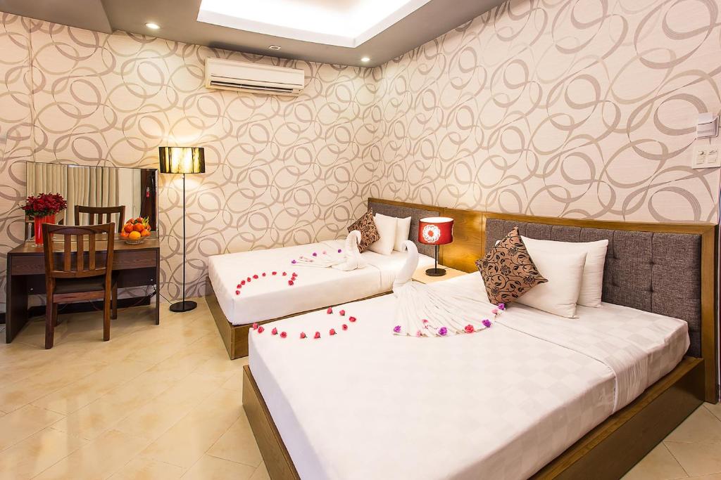 Двухместный (Двухместный номер с 2 отдельными кроватями и ванной), Valentine Hotel