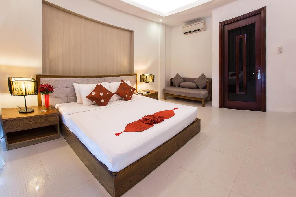 Двухместный (Улучшенный двухместный номер с 1 кроватью), Valentine Hotel