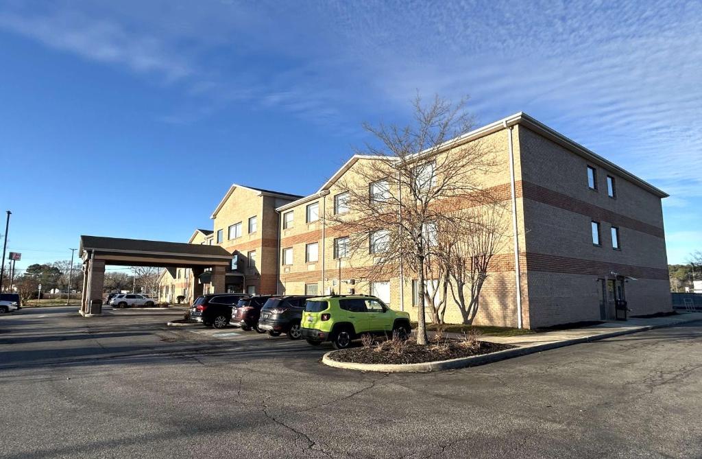Holiday Inn Express Pocomoke, an IHG Hotel image
