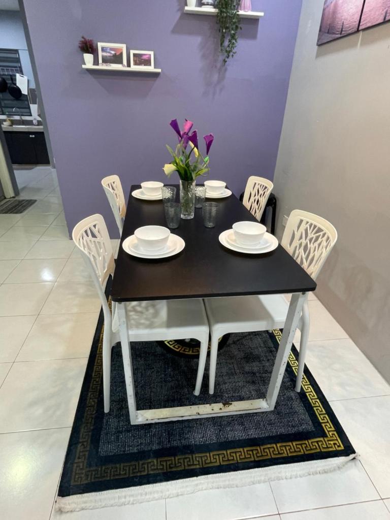 Cameron Lavender Homestay - Tap to explore photos