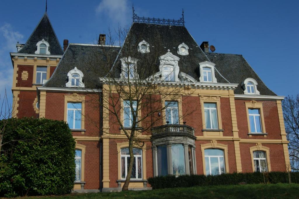 Chateau Neufays photo 3