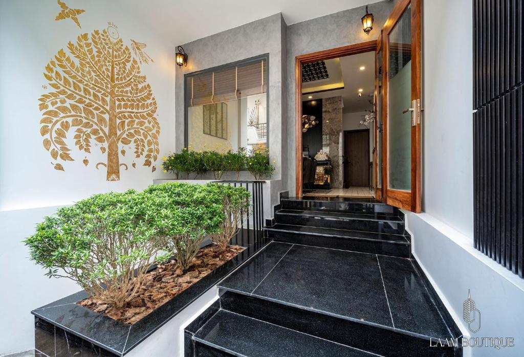 Laam Boutique Hotel