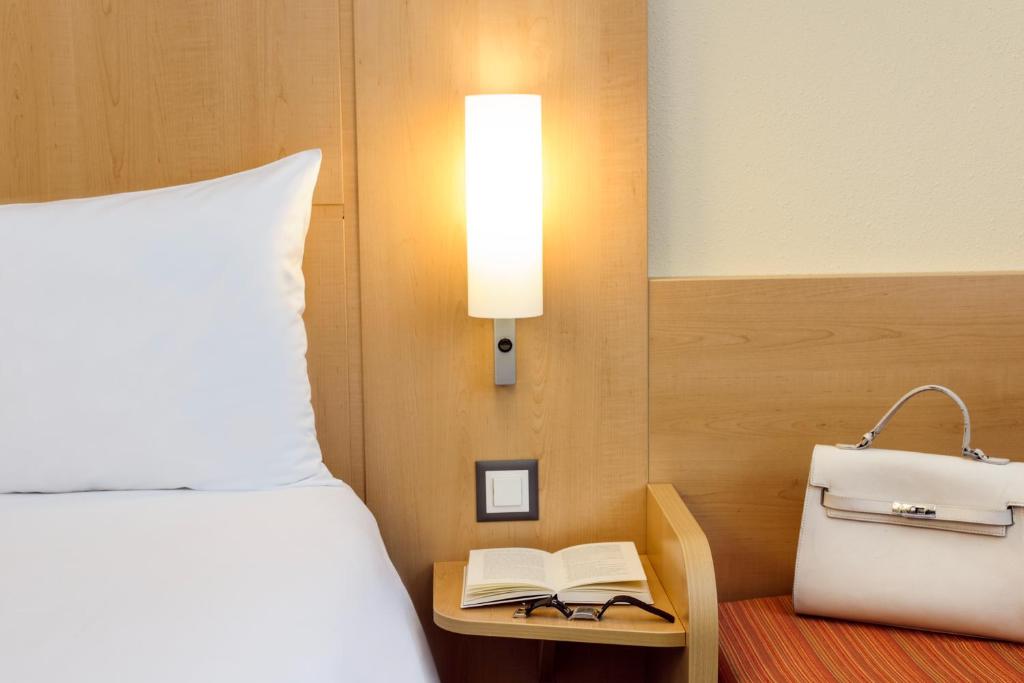 Двухместный (Стандартный двухместный номер с 1 кроватью), ibis Lugano Paradiso