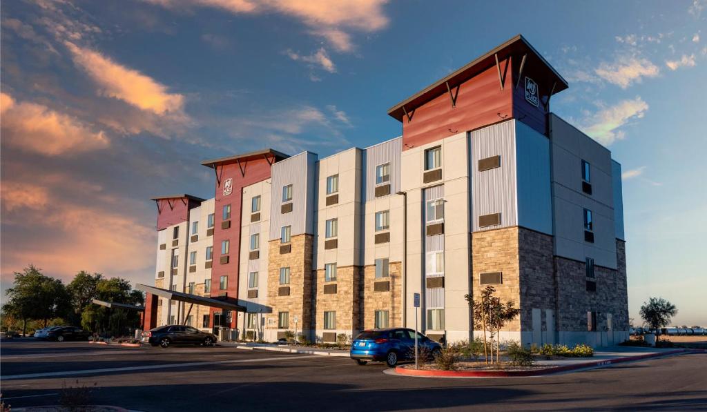 My Place Hotel - Phoenix West - Avondale AZ image
