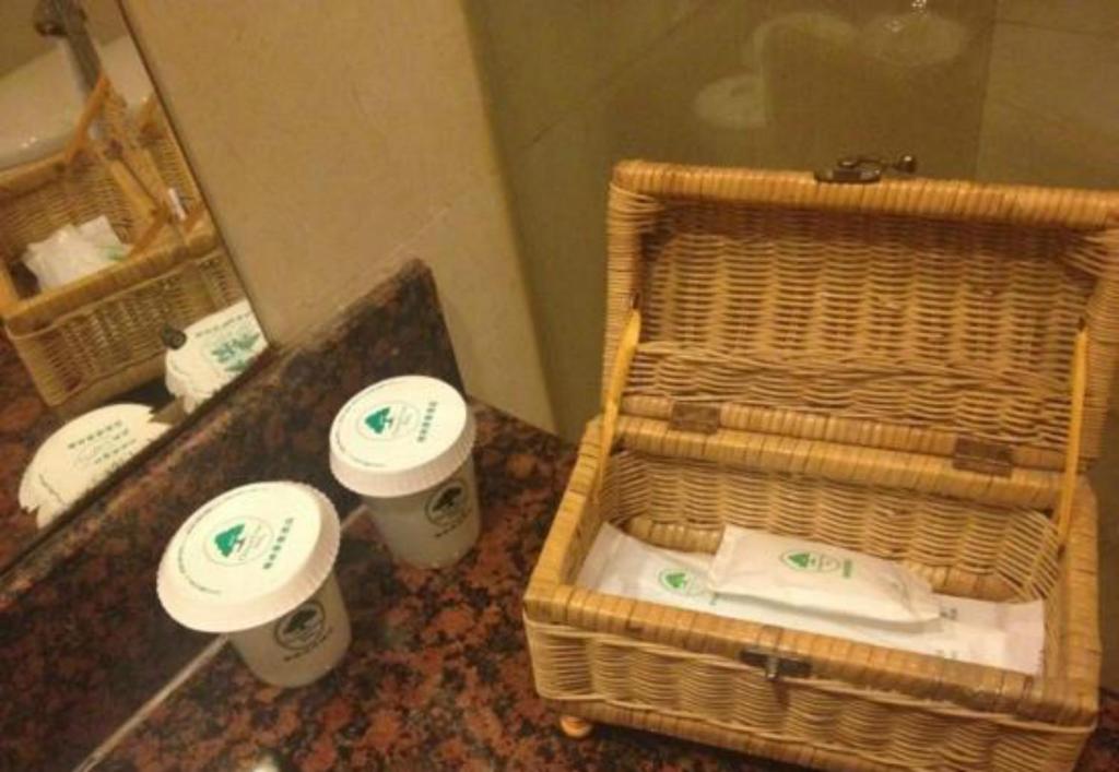 Двухместный (Mainland Chinese Citizens - Business Queen Room B), GreenTree Inn Beijing Happy Valley Express Hotel