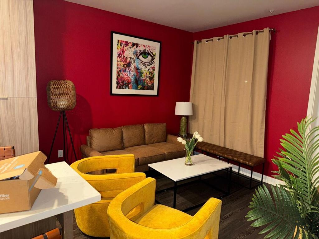 Vibrant unit in Griffith image