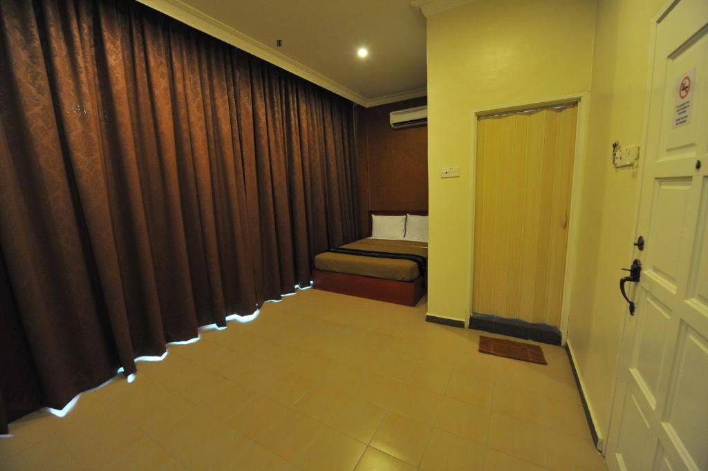Двухместный (Двухместный номер Делюкс с 1 кроватью и балконом), Gurney Inn