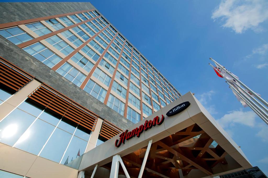 Hampton By Hilton Kocaeli Symbol photo 2