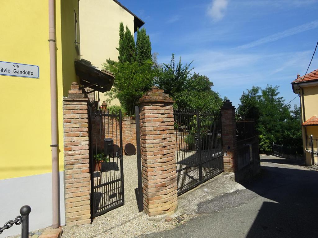 Altes Backhaus in Maranzana photo 4