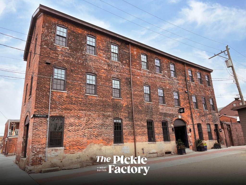 Pickle Factory Eight Unforgettable Rooms Sleeps 16 image