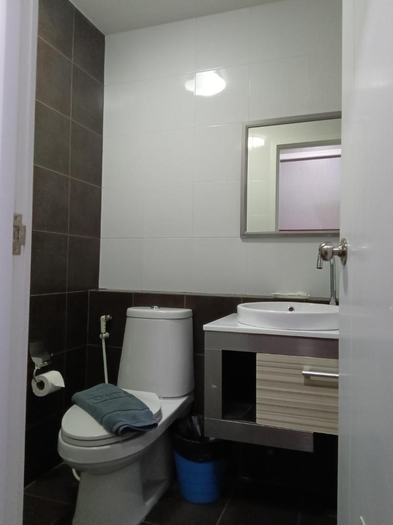 แกร็บสลีปโฮสเทล แอร์พอร์ตดอนเมือง Room Type - Deluxe Queen Room