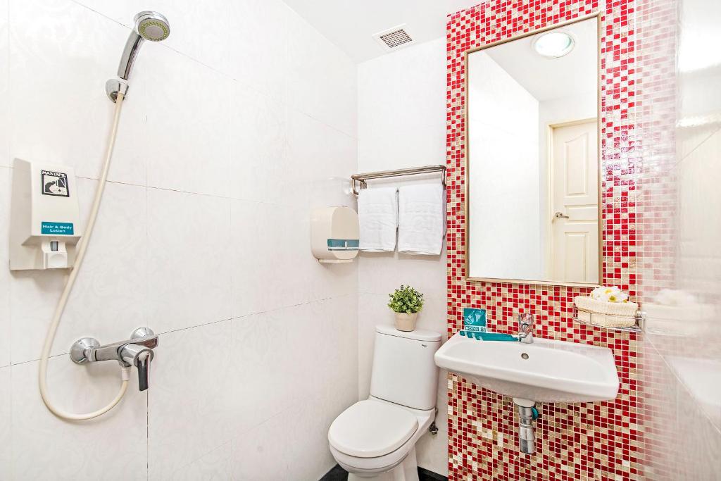 Двухместный (Улучшенный двухместный номер с 1 кроватью), Hotel 81 Kovan