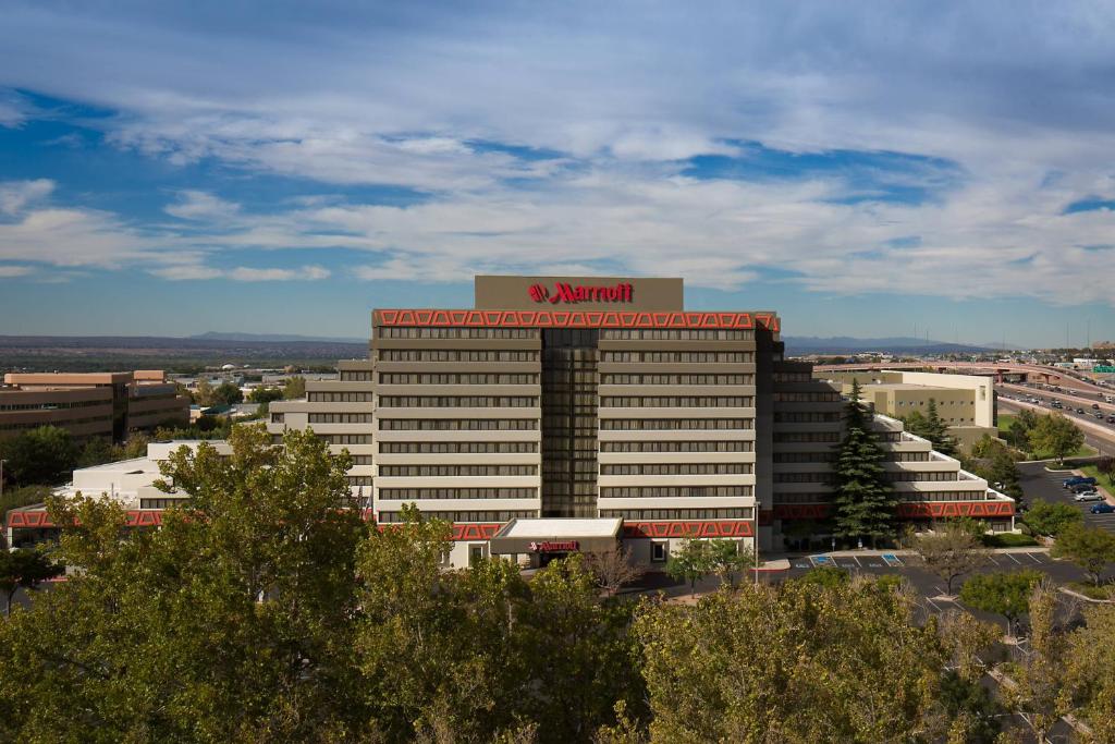 Albuquerque Marriott Pyramid North image
