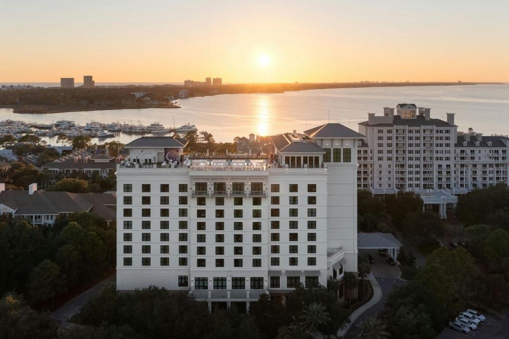 Hotel Effie Sandestin, Autograph Collection image