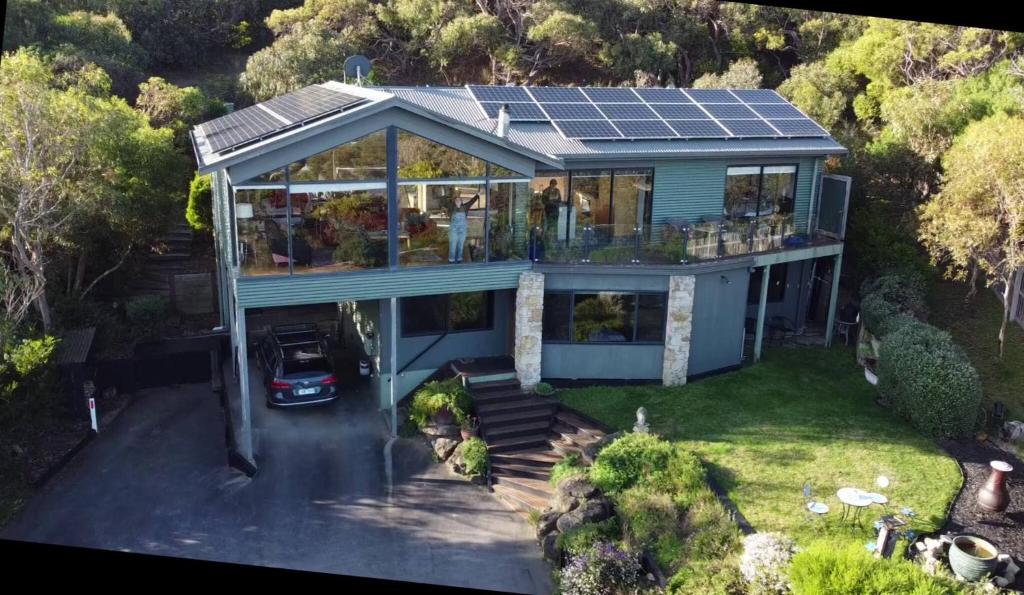 Fairhaven Beach House with Ocean Views and Tranquil Setting photo 1
