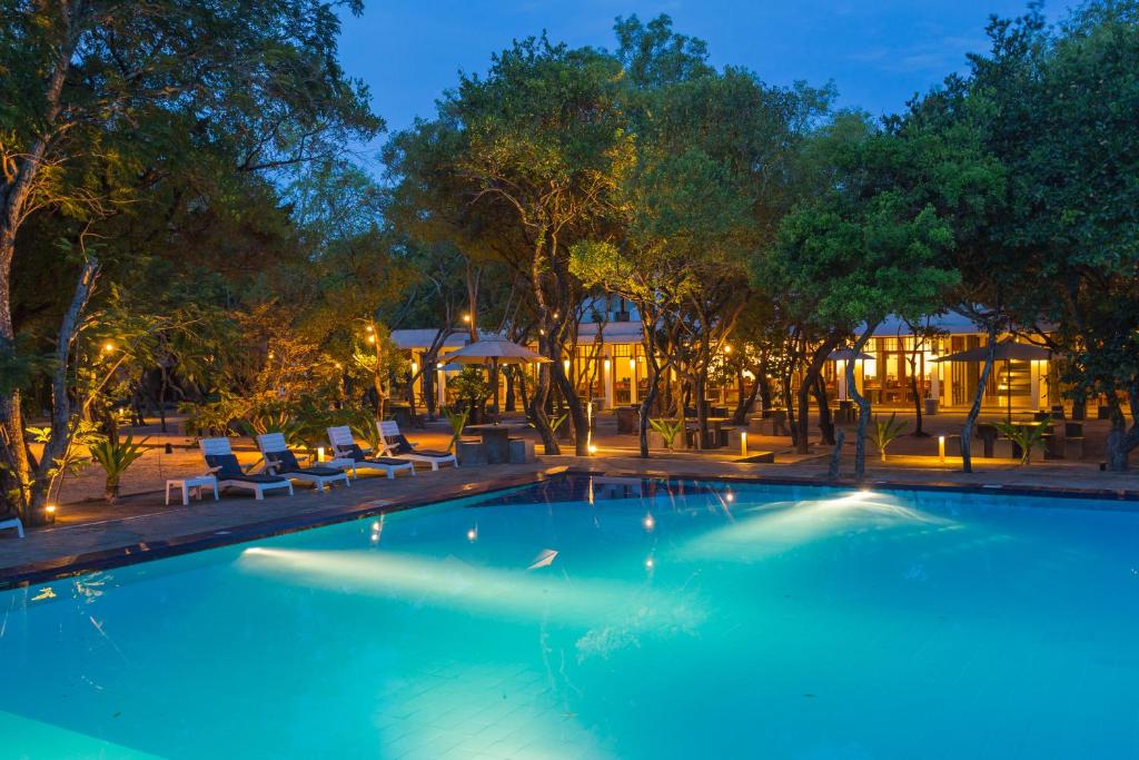 Nilaveli Beach Hotel photo 2
