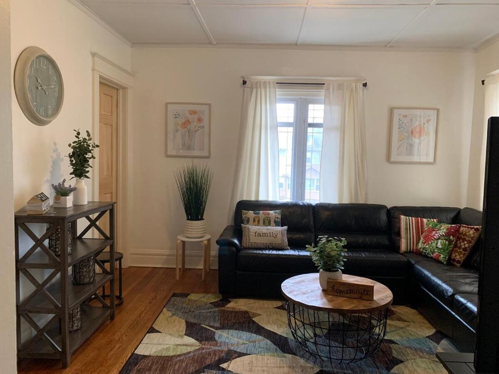 BlueTaro Homes 2 image