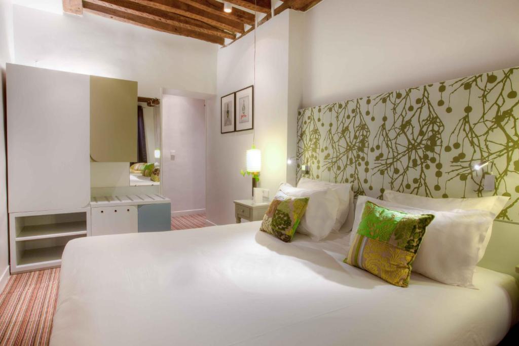 Двухместный (Двухместный номер Делюкс с 2 отдельными кроватями), Hôtel Sèvres Saint Germain