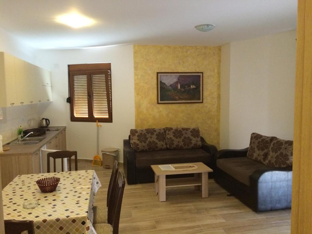 Апартаменты (Апартаменты Делюкс), Apartments Md Lux
