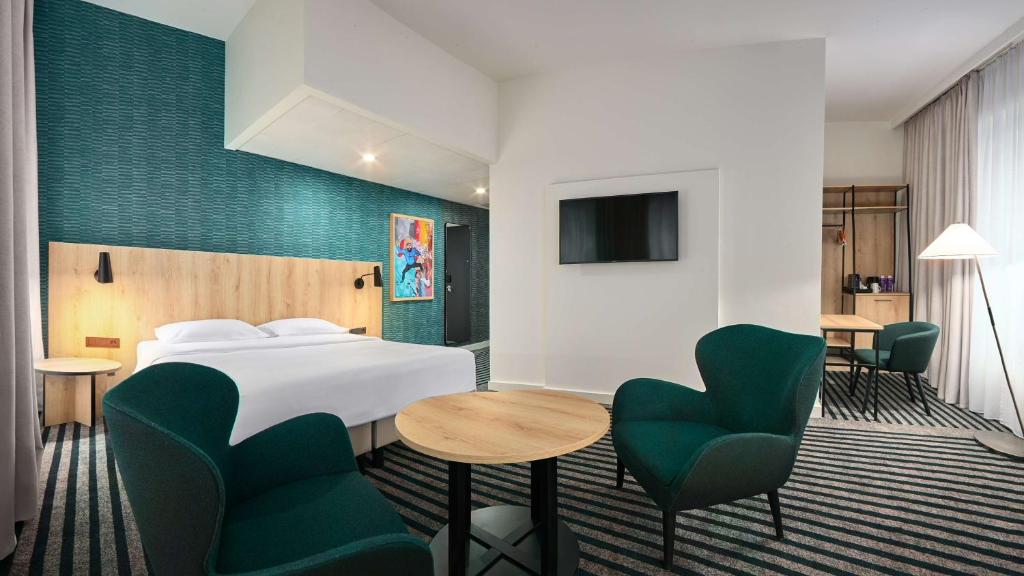 Park Inn by Radisson Brussels Centre Midi photo 2