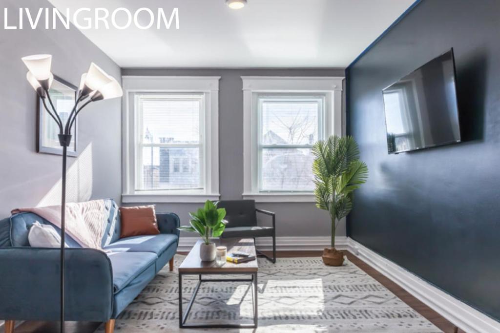 Modern 2 Bed-oasis-niagarafalls,dttv,wi-fi image