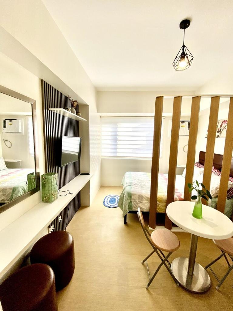 Avida Towers Condo Near Peoples Park and Roxas Night Market