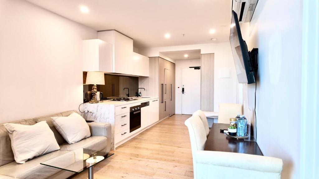 Premium Twin King Ensuites photo 1