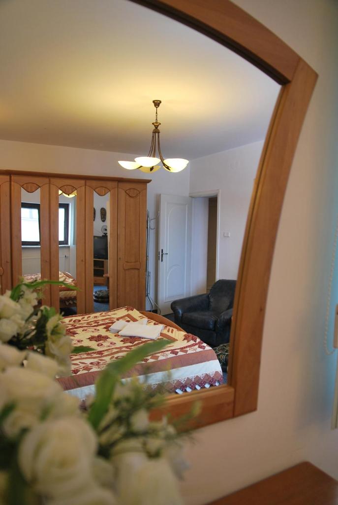 Двухместный (Двухместный номер с 1 кроватью и мини-кухней), Adeo Hostel