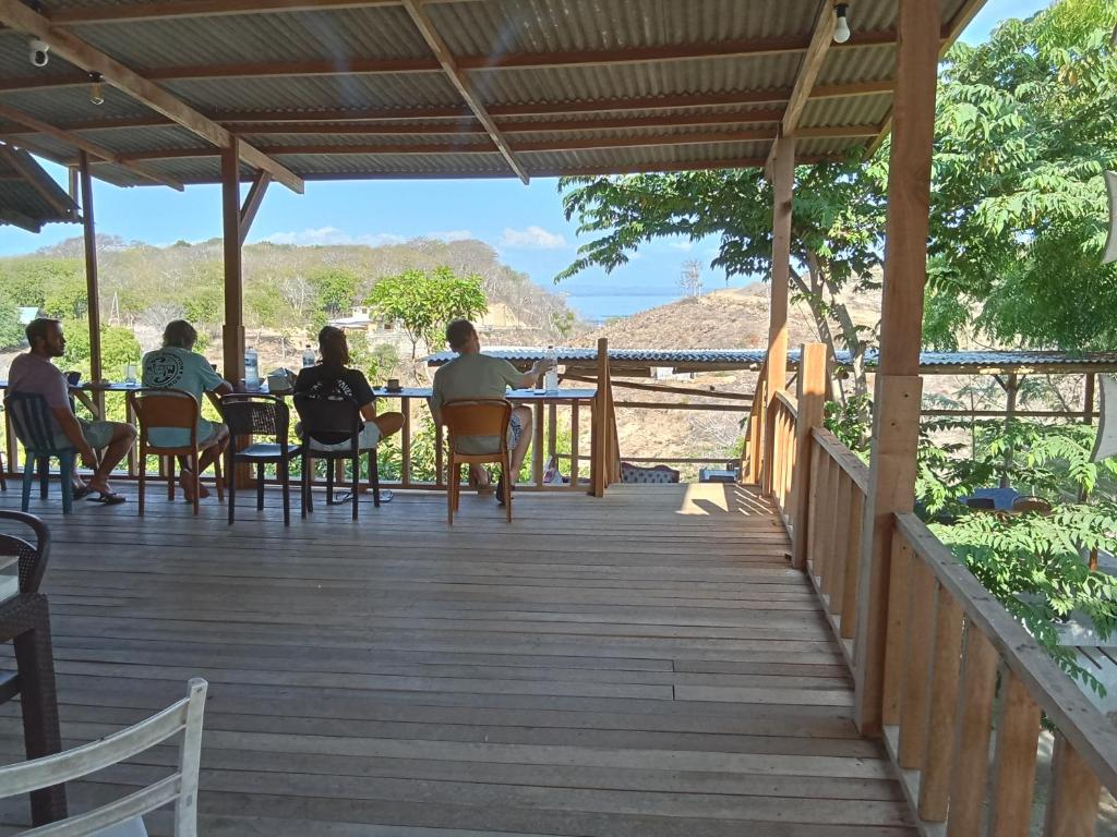 Feby's Homestay Room Type - Double or Twin Room with Partial Sea View
