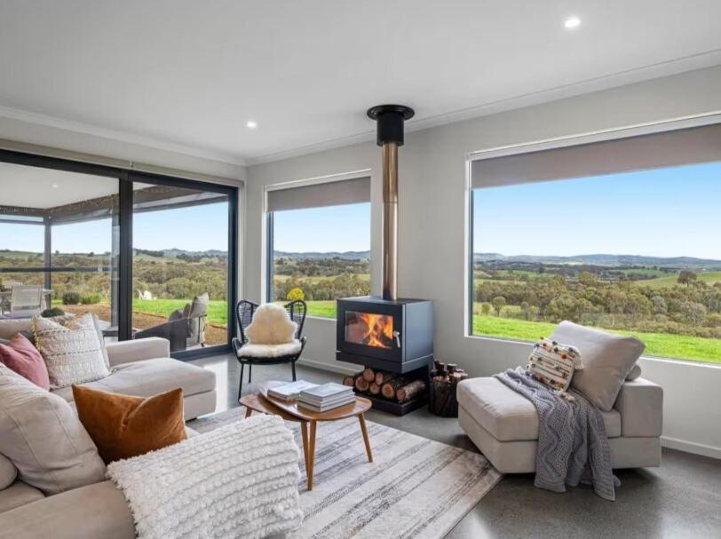 Heathcote Getaway, Nullegai with Spectacular Views