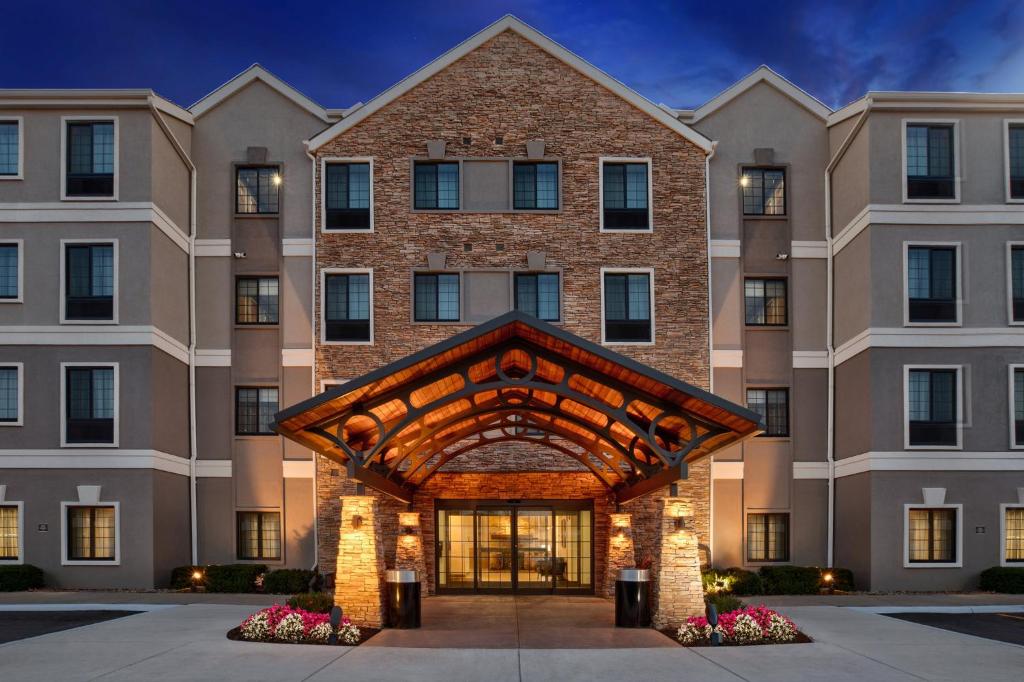 Staybridge Suites Omaha 80th And Dodge, an IHG Hotel image