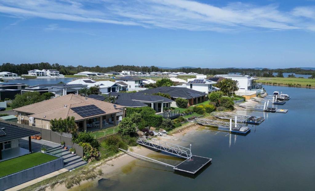 20 Taine - Oceanstays - Jetty & Pet Friendly photo 3