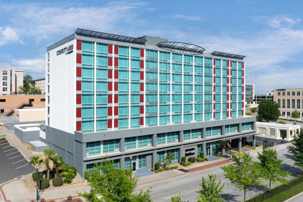 Courtyard by Marriott Columbia Downtown at USC image