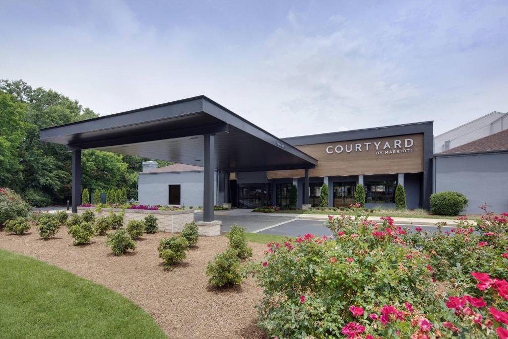 Courtyard by Marriott Atlanta Marietta/I-75 North image
