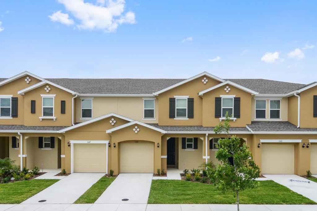 Family Friendly Four Bedrooms 5145 image
