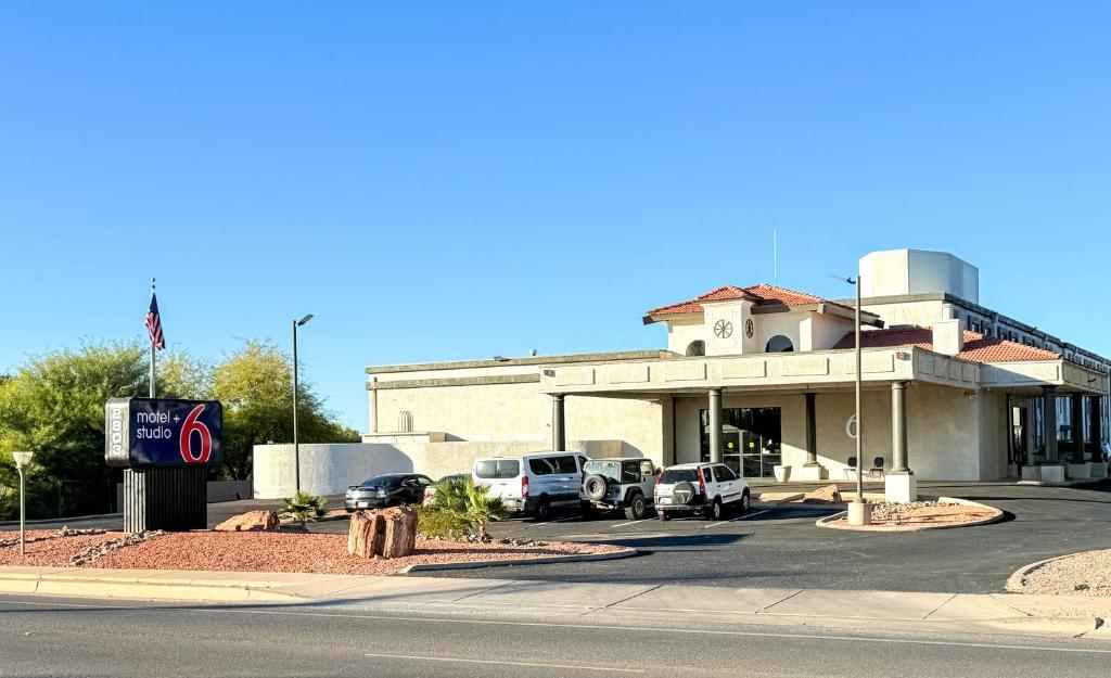 Quality Inn Tucson Airport - East Valencia image